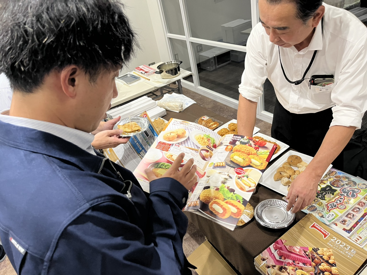 合同試食会を開催しました